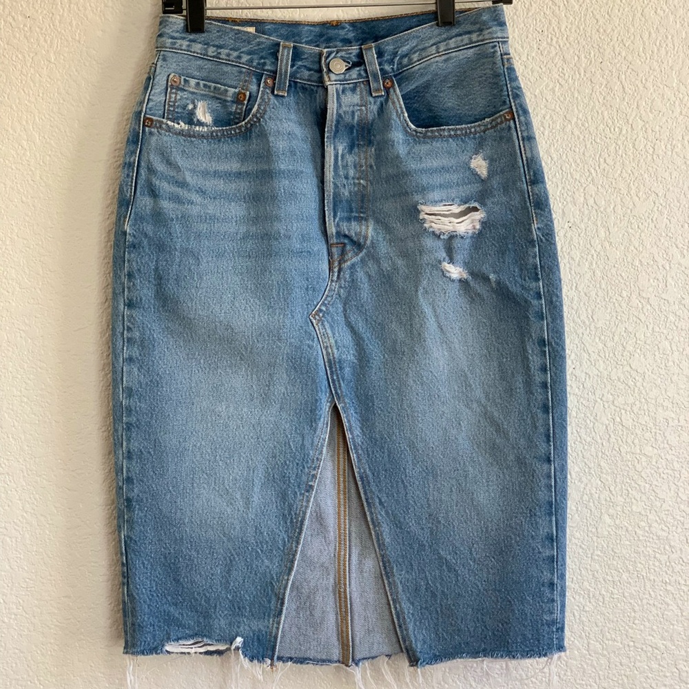 Levi’s denim skirt (from Free People)